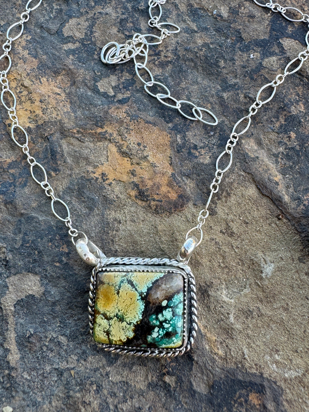 BLACK HILLS bar necklace