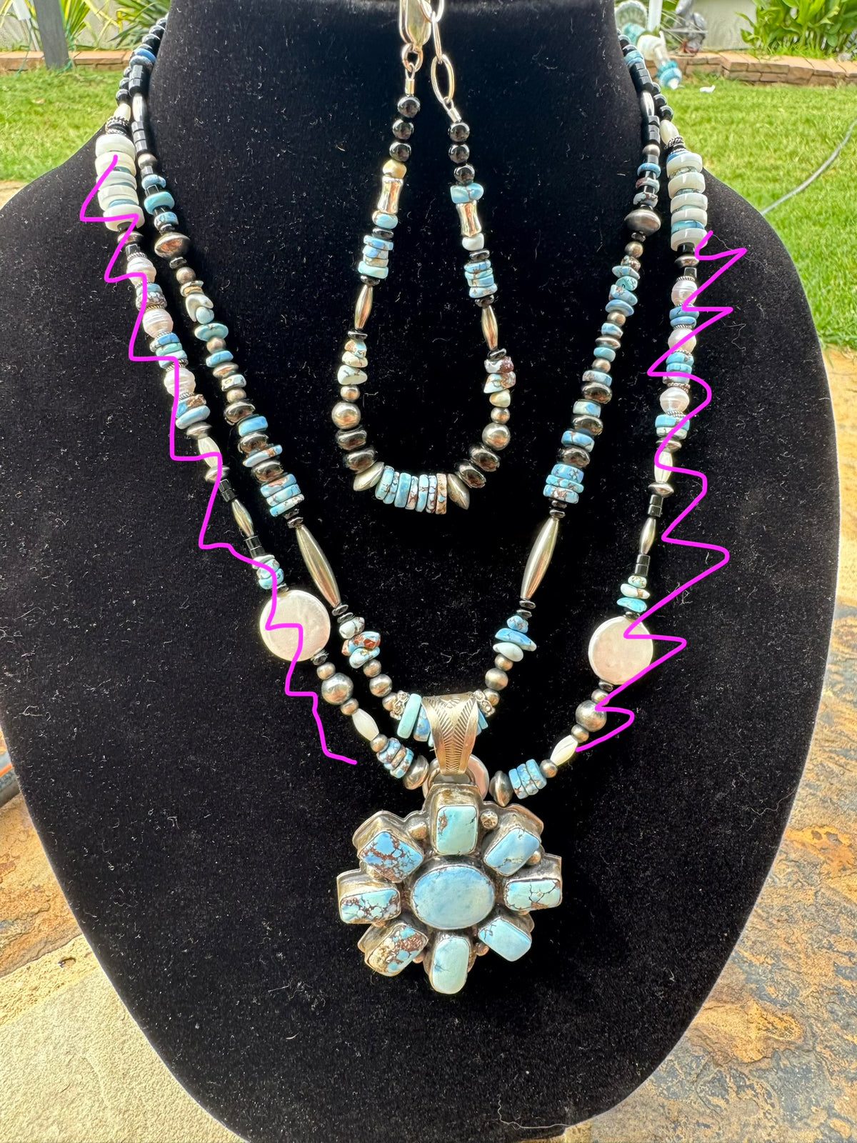 NATIVE GOLDEN HILLS pendant