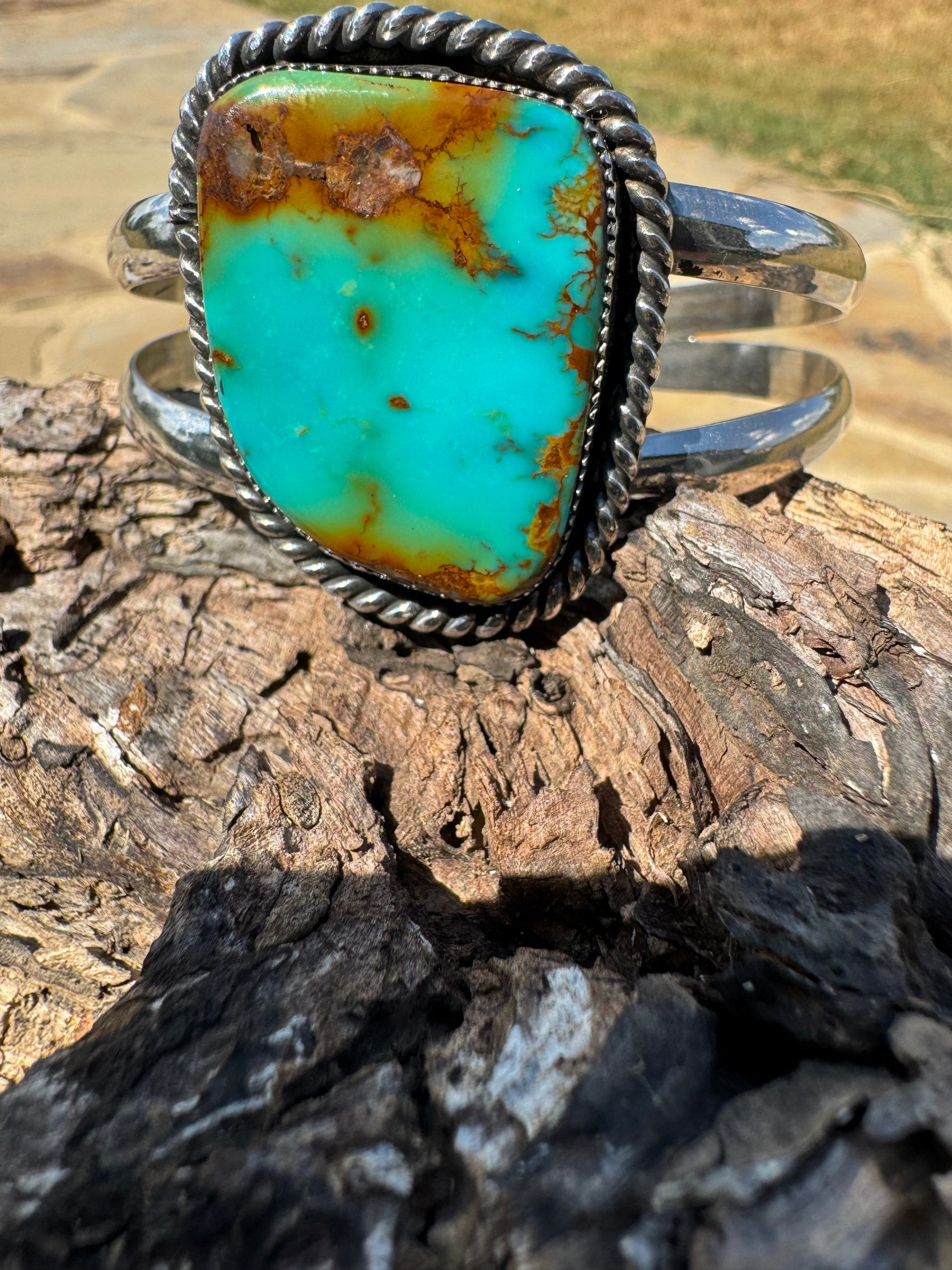 DREAMY POLYCHROME ROYSTON CUFF